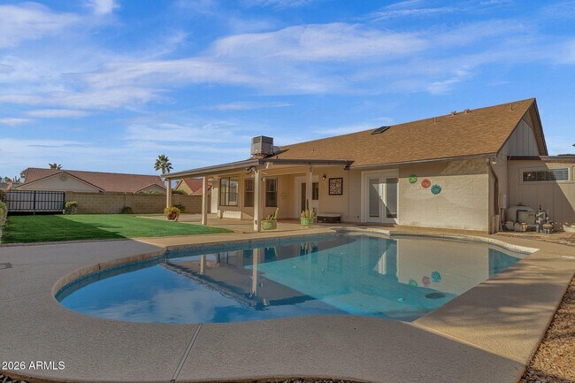 Building Photo - 4307 E Karen Dr