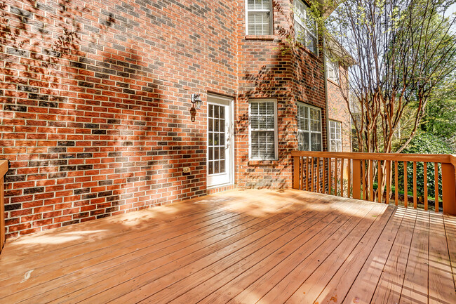 Building Photo - 1024 Patricians Ln