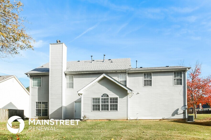 Building Photo - 2315 McMurry Dr