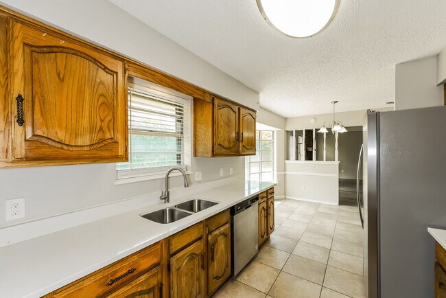 Building Photo - 1239 Sheree Ln