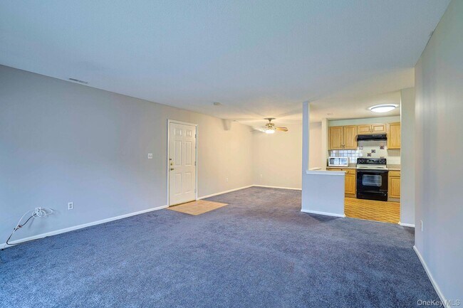 Building Photo - 106 Cartwheel Ct