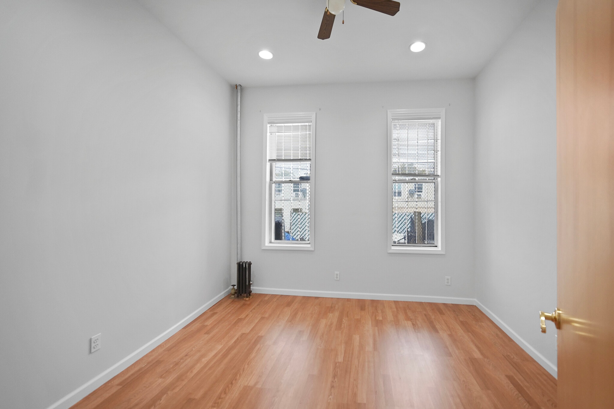 Building Photo - 51 Macdougal St