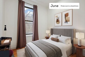 Building Photo - Room in Shared 4 bed/1 bath home