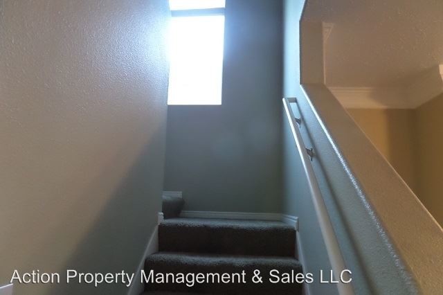 Building Photo - 1598 Wyngate Park Dr