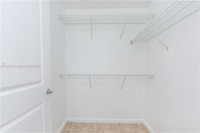 Building Photo - 7355 SW 89th St