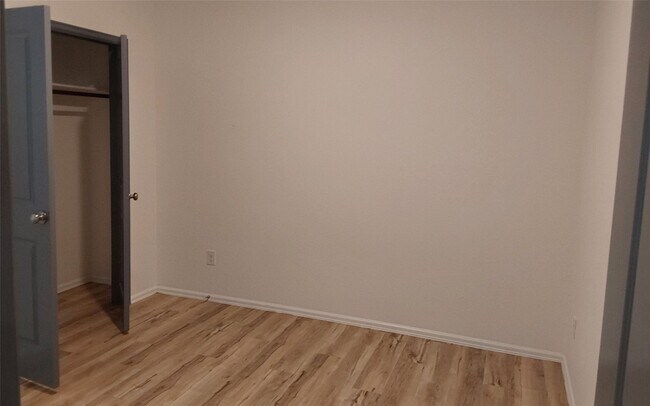 Building Photo - 22699 Malvicino Dr