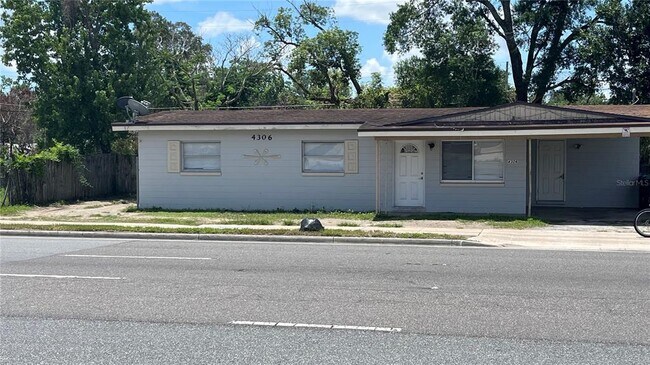 Building Photo - 4306 Silver Star Rd