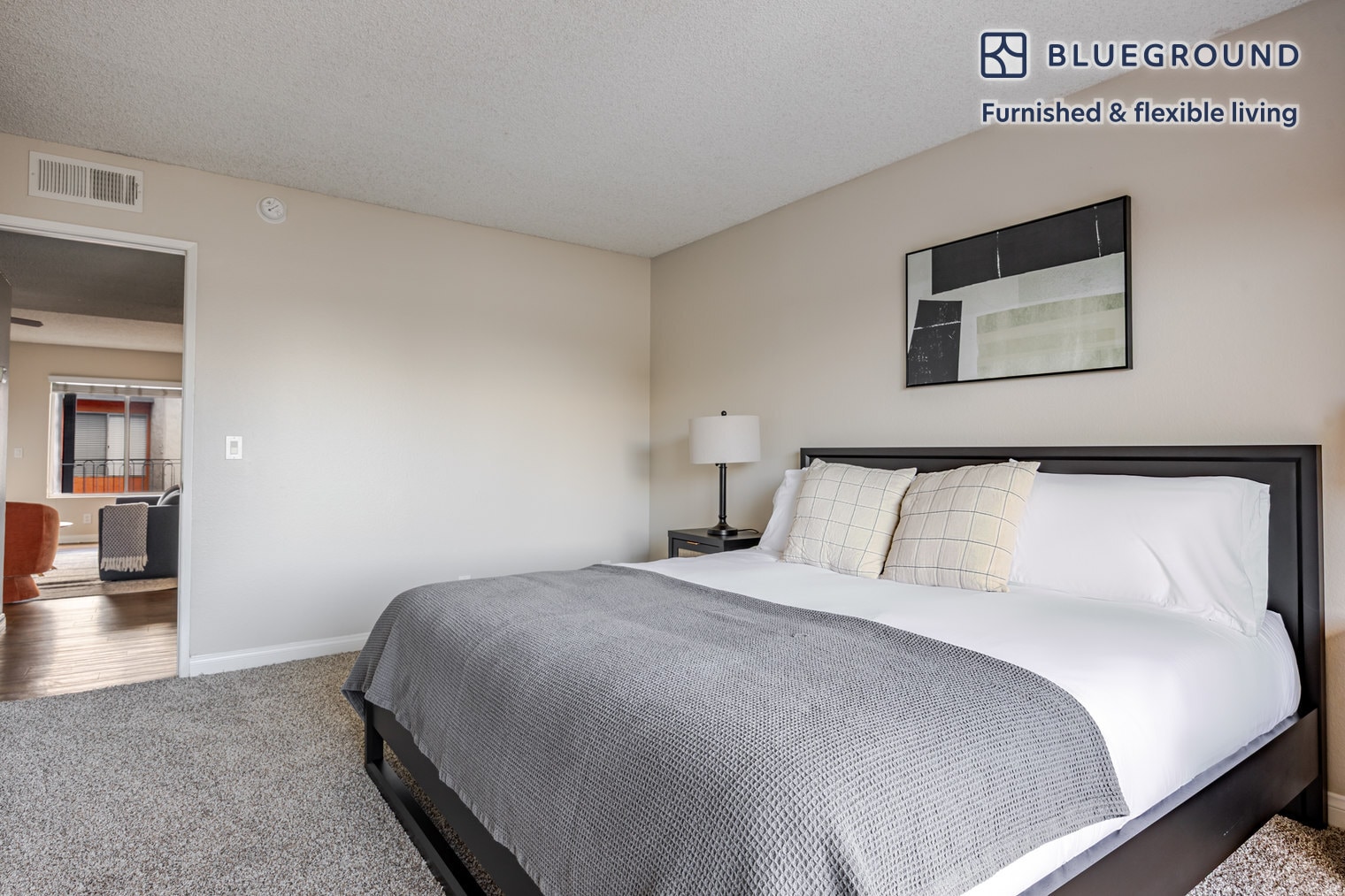 Building Photo - 611 N Howard St