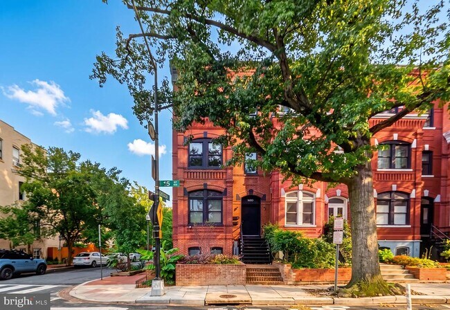 Building Photo - 1620 15th St NW