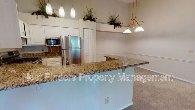 Building Photo - 13810 Sutton Park Dr N