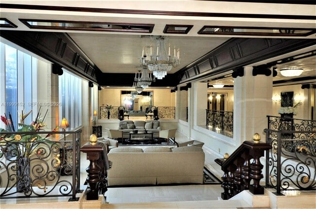 Building Photo - 2030 S Ocean Dr