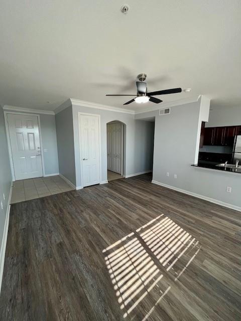 Building Photo - 7575 Kirby Dr