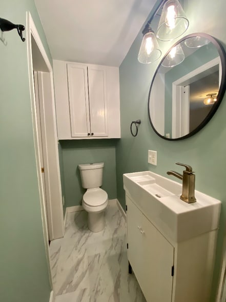 Building Photo - 1514 17th Ave N