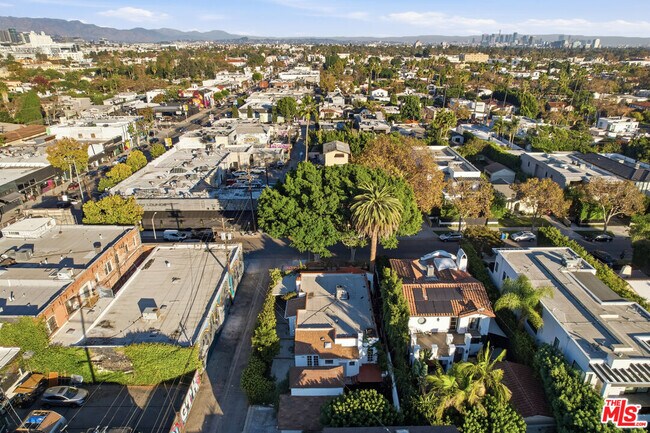 Building Photo - 641 N Martel Ave