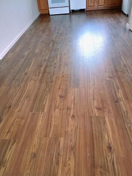 Building Photo - 9820 E La Palma Ave