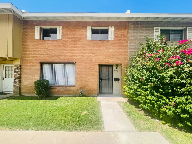 Primary Photo - 4613 S Mill Ave