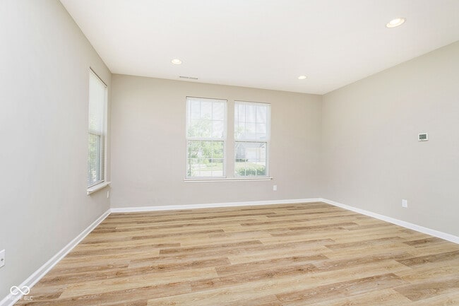 Building Photo - 11916 Redpoll Trl