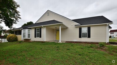 Building Photo - 496 Carnation Ct
