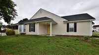 Building Photo - 496 Carnation Ct