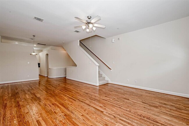 Building Photo - 2710 Hullsmith Dr