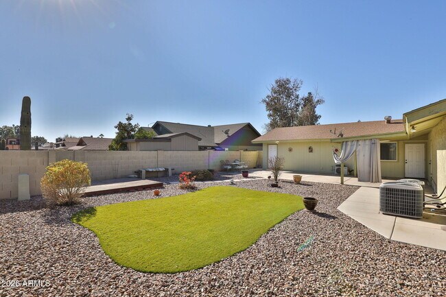 Building Photo - 1355 E McLellan Rd