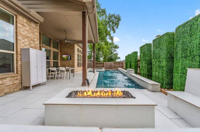 Building Photo - 1053 Bat Hawk Ct