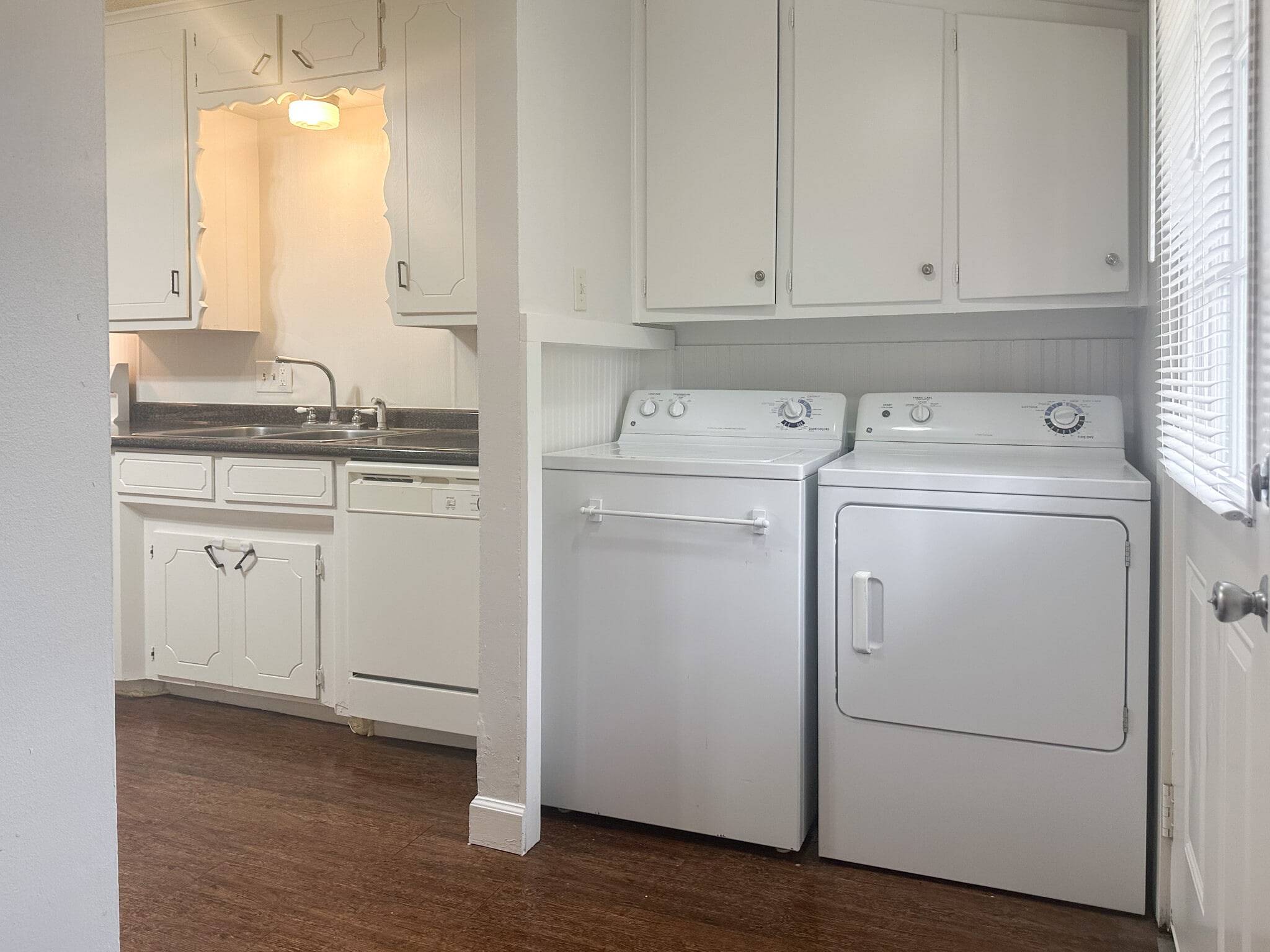 laundry room/pantry - 406 E Wells St