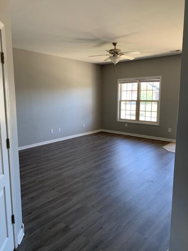 Building Photo - 3212 Sweet Clover Ln