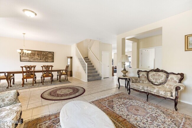 Building Photo - 9025 S 6th St