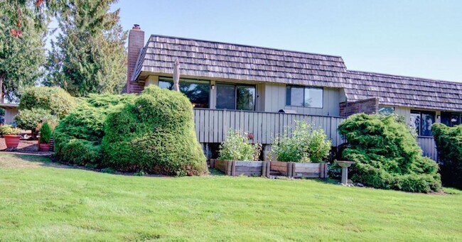 Building Photo - 12492 Gwen Dr