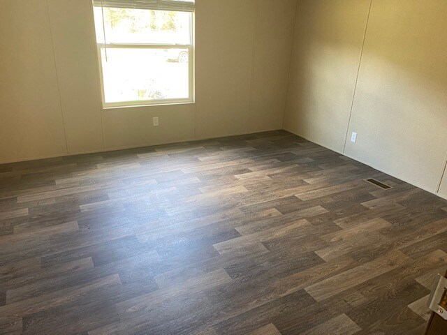 Building Photo - 14367 Twin Lakes Cir