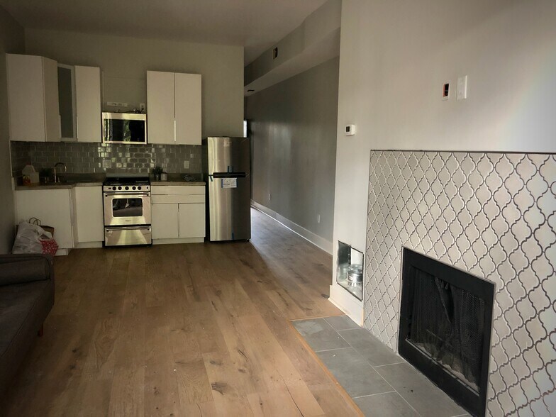 Building Photo - 1015 P St NW