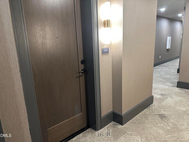 Building Photo - 115 Morris St