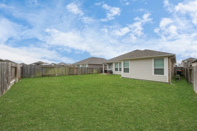 Building Photo - 10523 Moon Vly Ln