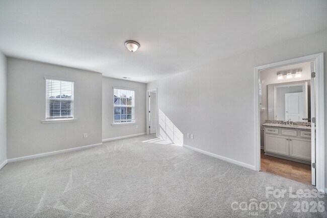 Building Photo - 14611 Murfield Ct