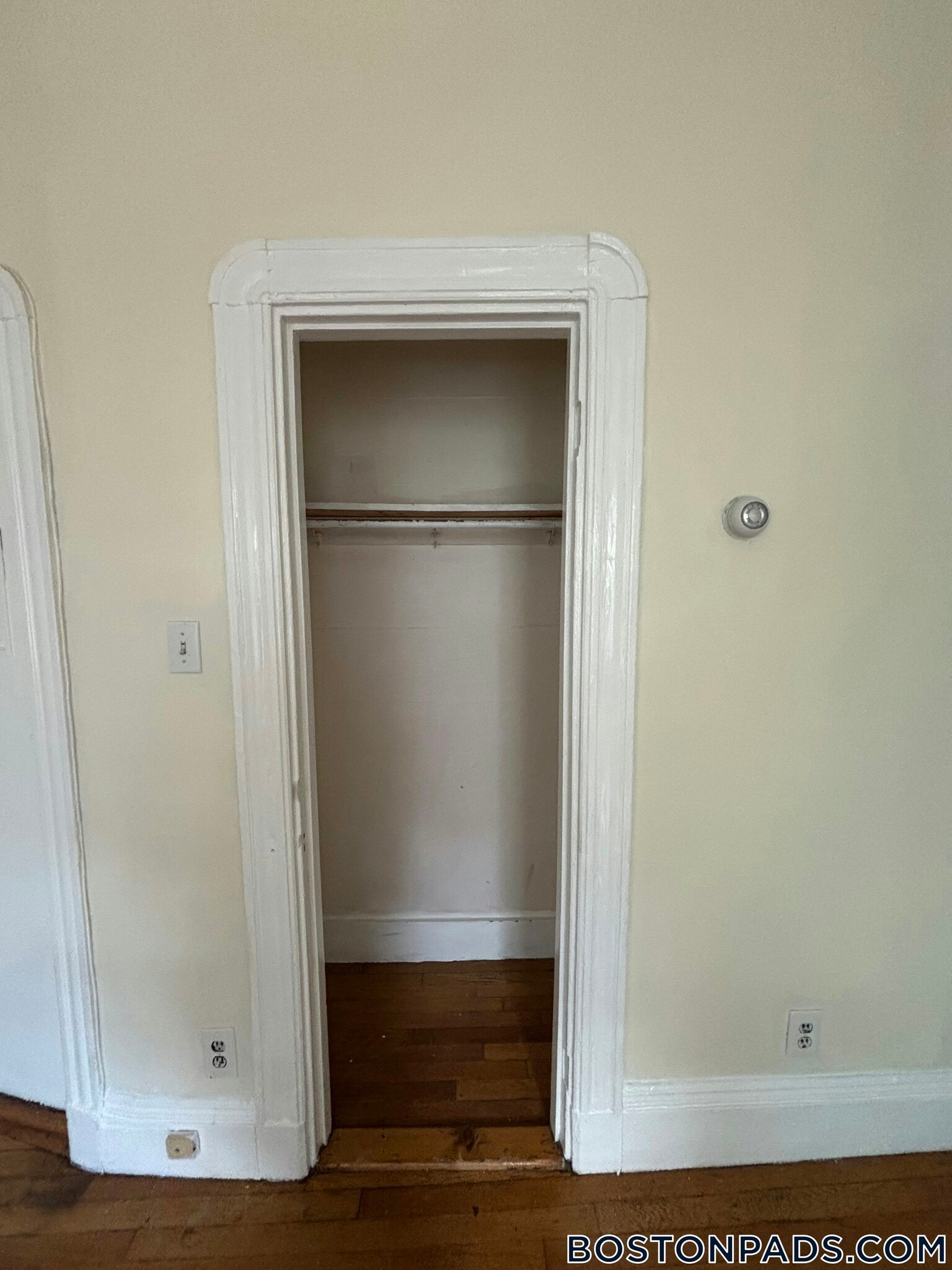 Building Photo - 41 Anderson St