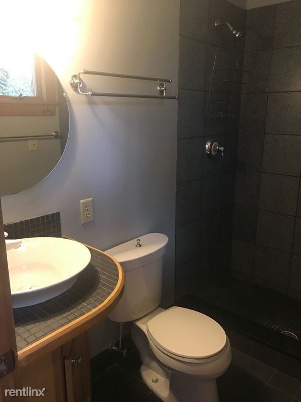 Building Photo - 1773 Old Haywood Rd