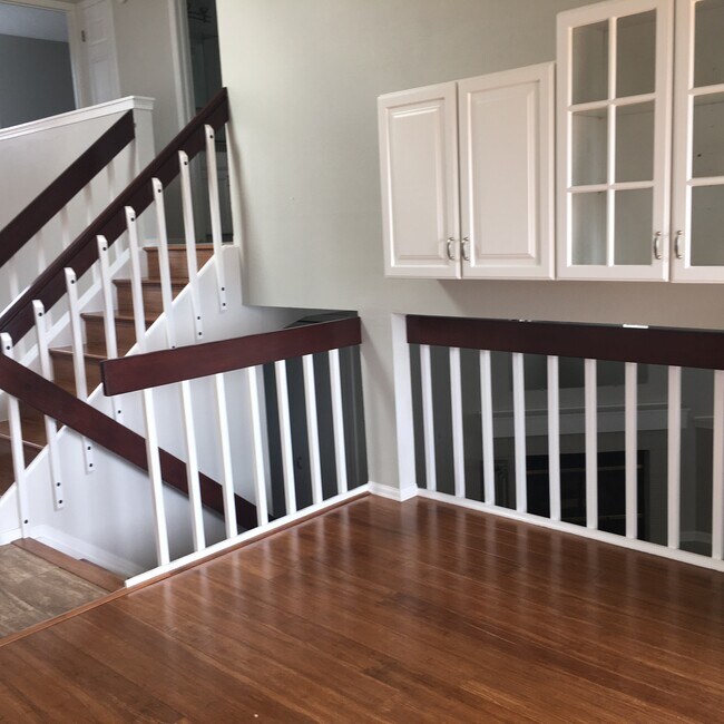 Building Photo - 9425 Joyce Ln.