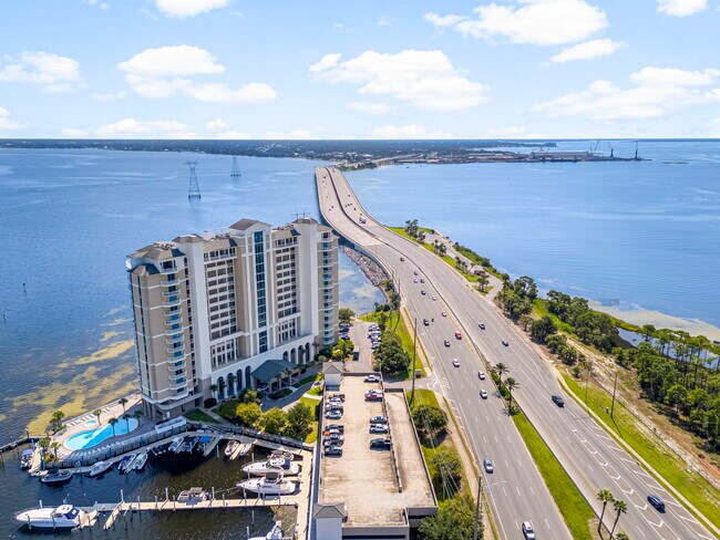 Building Photo - 6422 US-98