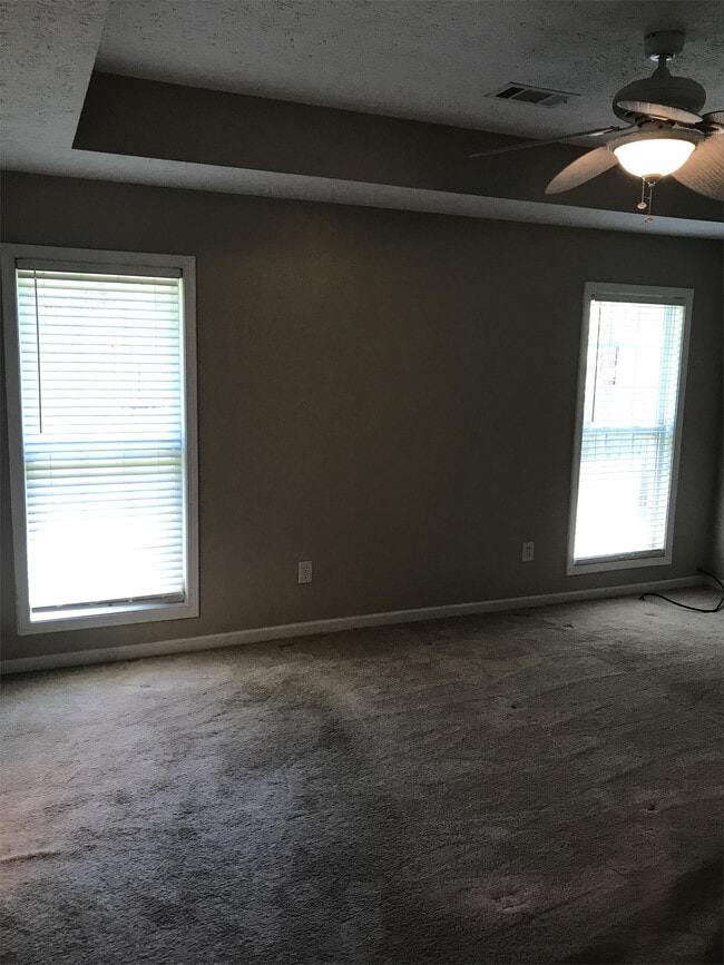 Building Photo - 25 Devonshire Dr