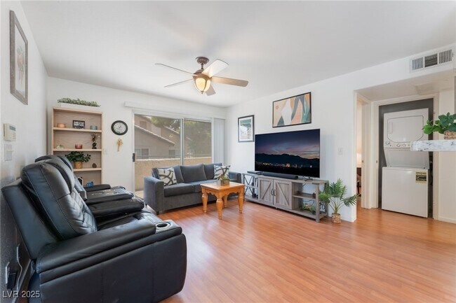 Building Photo - 5259 Caspian Springs Dr