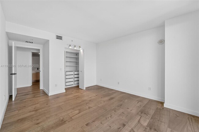 Building Photo - 4250 Biscayne Blvd