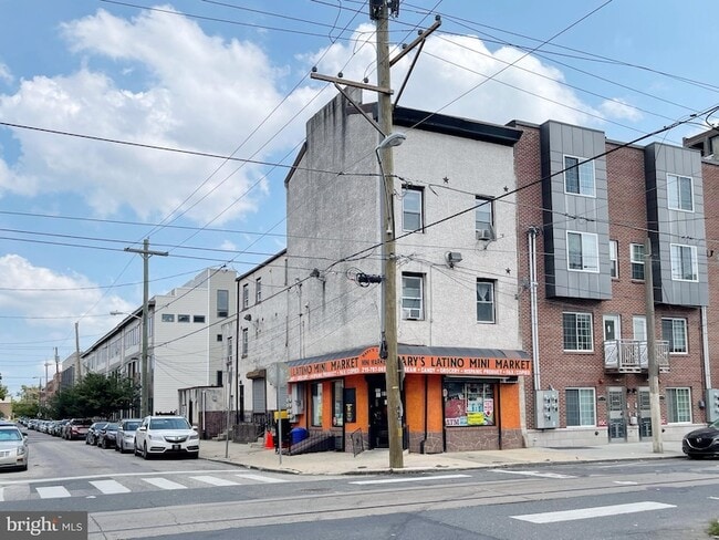 Primary Photo - 619 N 11th St