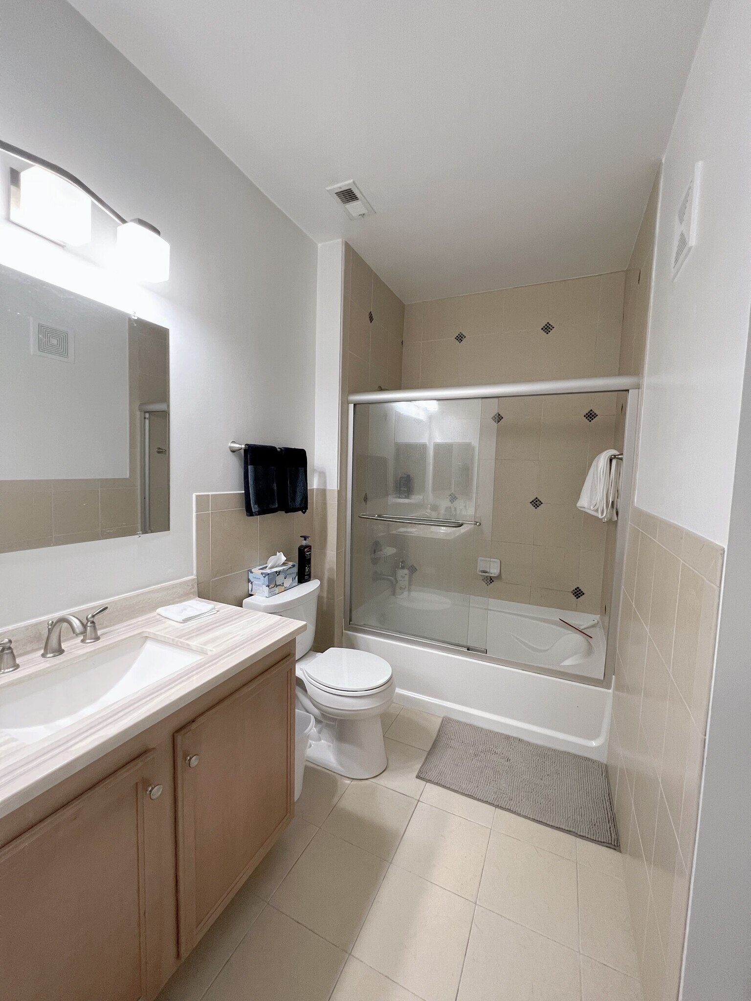 Building Photo - 2655 Prosperity Ave