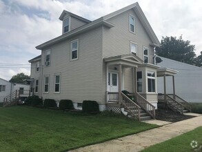Building Photo - 21 Grove St