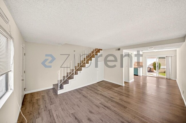 Building Photo - 2225 S Meridian Ave