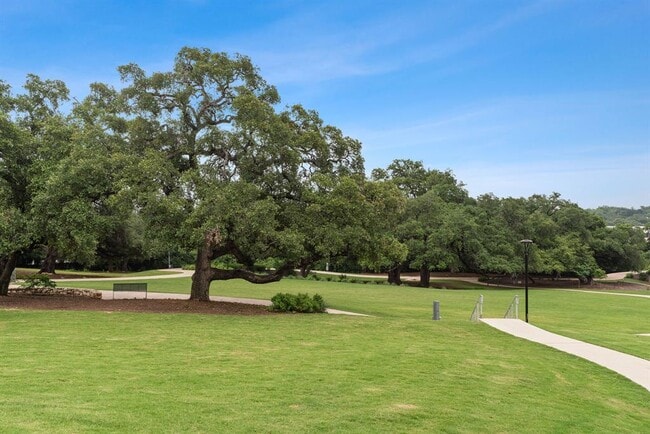 Building Photo - 4501 Jackson Ave