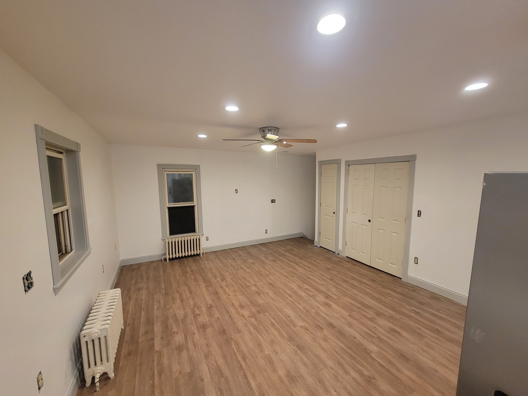 Great Room_A - 715 Stokes Ave