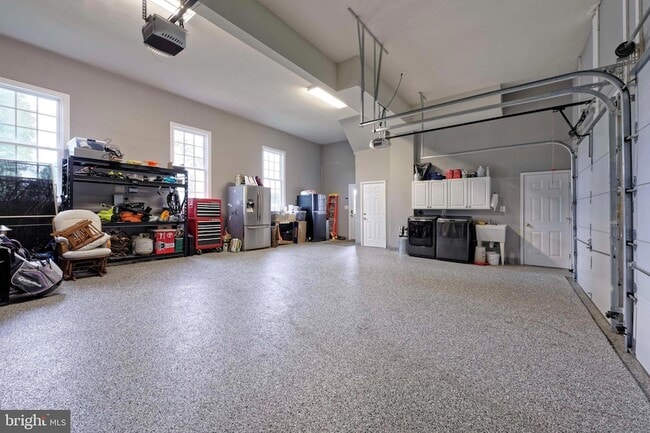 Building Photo - 23533 Light Horse Ct