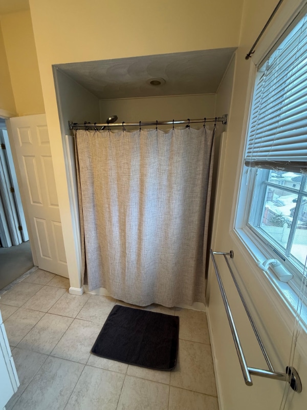 Building Photo - 12 B Chester Rd